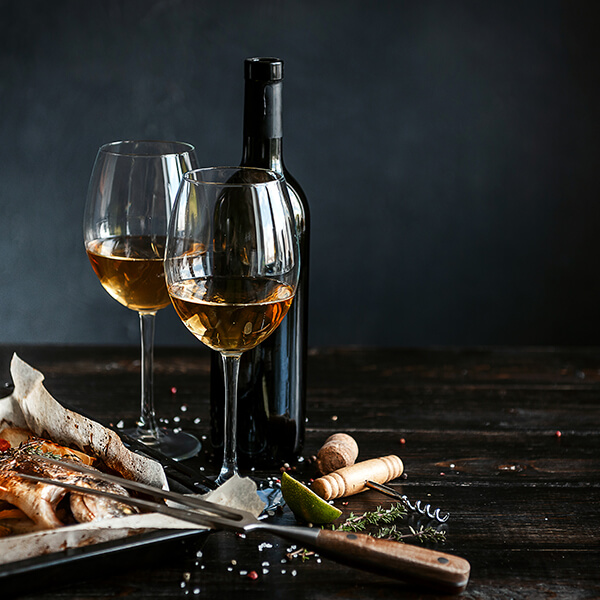 Liquor & Wine